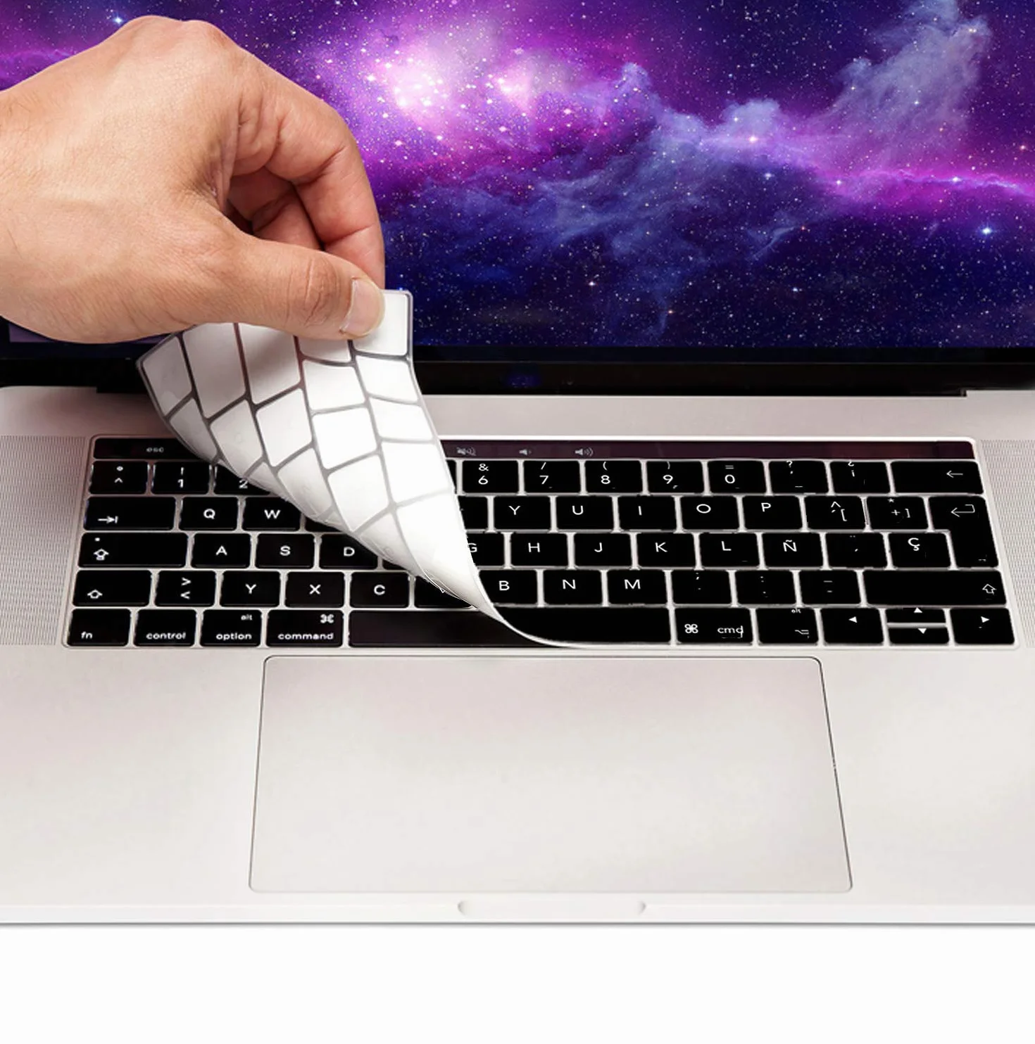 Ochraniacz klawiatury MyGadget QWERTY (Hiszpania) do Apple MacBook Pro 13 "15" (od 2016) i MacBook 12" - silikonowa osłona - czarna